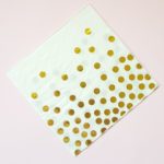 Servilletas Blanca Lunares Dorados Por 12 Unidades