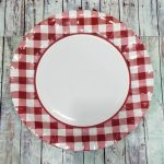 Platos Polipapel Grandes (22.5 cm Diametro) Blancos PICNIC ROJO x 10 .