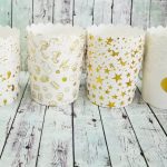 PortaCupcake Blancos con Stamping Dorado Varios Modelos x 10.