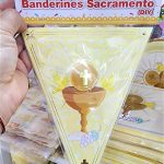 Banderin Triangulo  Comunion  CALIZ Con Stamping Dorado .
