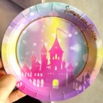 Platos Polipapel CASTILLO DE PRINCESAS  x 6 Unidades. 17 cm. Stamping Dorado.