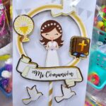 Adorno Cake Topper Comunion 3D Nene o Nena Stamping Dorado.