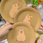 Platos Polipapel Kraft CAPIBARA  / CAPYBARA x 10 Unidades
