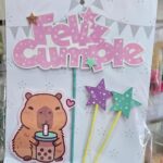Topper Adorno de Torta CAPIBARA/CAPYBARA  Rosa