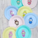 Platos Polipapel Multicolor Pasteles LABUBU x 8 Unidades