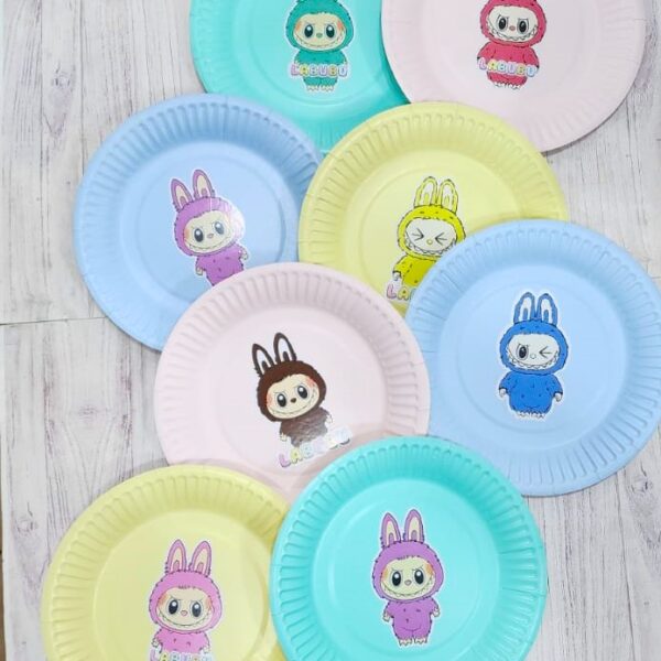 Platos Polipapel Multicolor Pasteles LABUBU x 10 Unidades