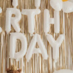 GLOBO  FRASE "HAPPY  BIRTHDAY" WHITE - Imagen 2