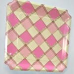 Plato Bandeja Polipapel PICNIC ROSA x10. Medida 26,5 cm x 26,5.