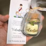 Vela En frasco de Vidrio con Corcho Personalizada con Tag Modelo VALEN