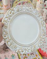 Bandeja Plastico TRIVAL GLAM BLANCO Y DORADO PATINADO . Medida 30 cm Diametro. - Imagen 3