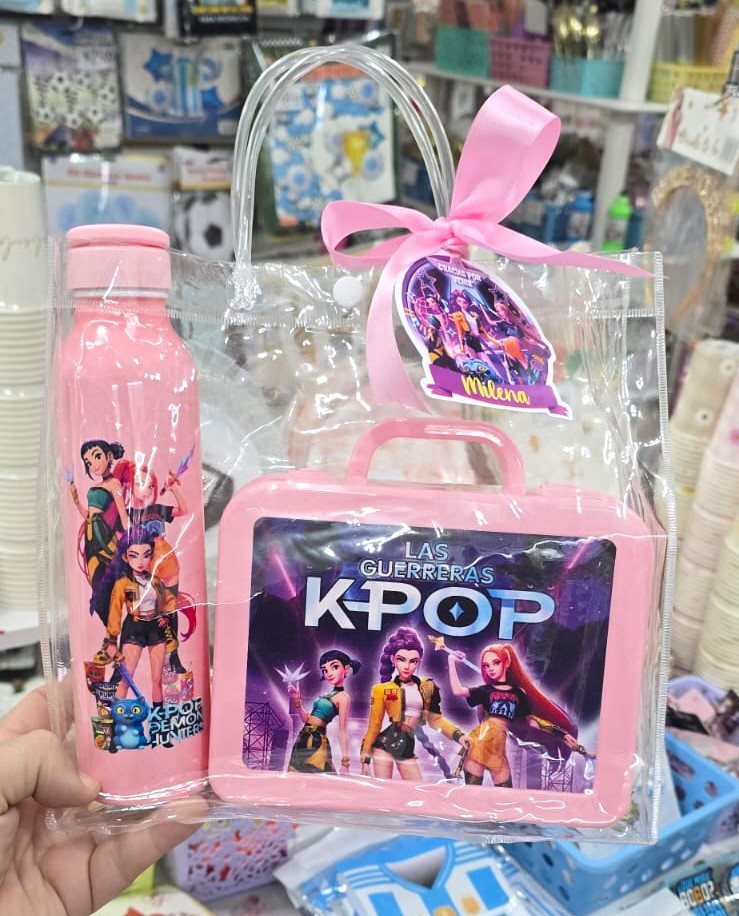WhatsApp Image 2026-05-02 at 11.00.57 SET PREMIUN PERSONALIZADO. Bolsita Pvc + Botella de Aluminio+ Valijita. Todo Personalizado. - Imagen 1