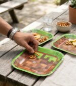 Linea de Cotillon: PIXEL GAME PLATOS POLIPAPEL X 8