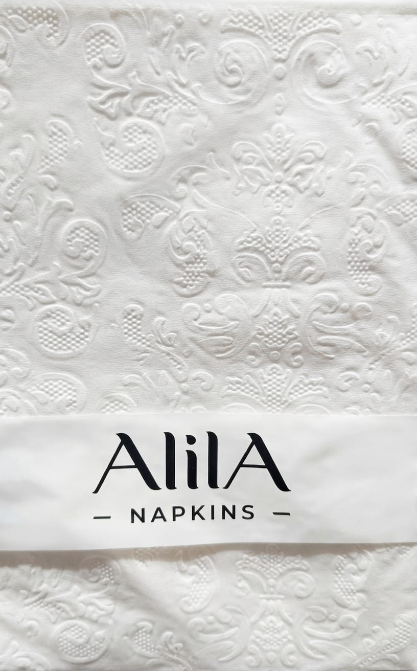 WhatsApp Image 2026-07-20 at 14.50.28 Servilleta Premium Texturada Papel Relieve Nacarado Blanca 33x33 Trae 20 Unidades. - Imagen 1