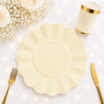 Plato NEW WAVE IVORY 23 cm . Trae 10 Unidades.