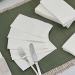 Servilleta Premium Texturada 1/8 BLANCA 40x40  Trae 50 Unidades - Imagen 3