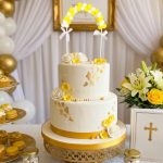 Topper ARCADA DE POMPONES Amarillo y Blanco Comunion