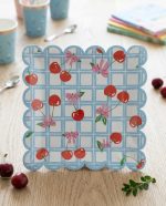 Bandeja o Plato Grande  Polipapel  CHERRY PICNIC CUADRILLE X 8 Unidades 26X26 cm